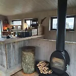 Yggdrasil Farmhotel Retreat, & Yoga Hotell Straumsbukta