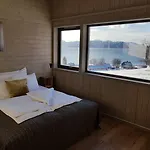Yggdrasil Farmhotel Retreat, & Yoga Straumsbukta