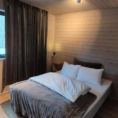 Yggdrasil Farmhotel Retreat, & Yoga 3* Straumsbukta