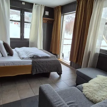 Yggdrasil Farmhotel Retreat, & Yoga Ξενοδοχείο 3*