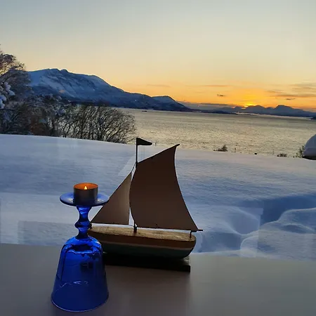 Ξενοδοχείο Yggdrasil Farmhotel Retreat, & Yoga