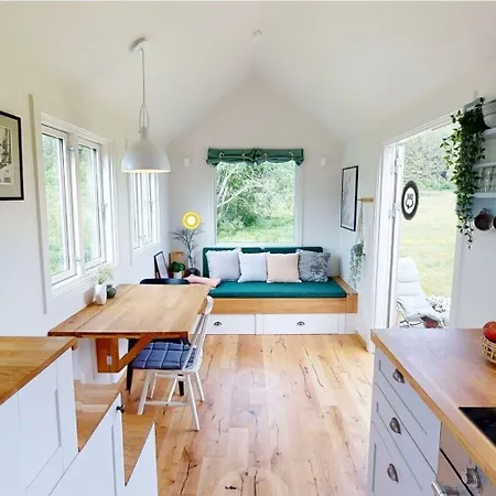 Ξενοδοχείο Yggdrasil Farmhotel Retreat, & Yoga Straumsbukta