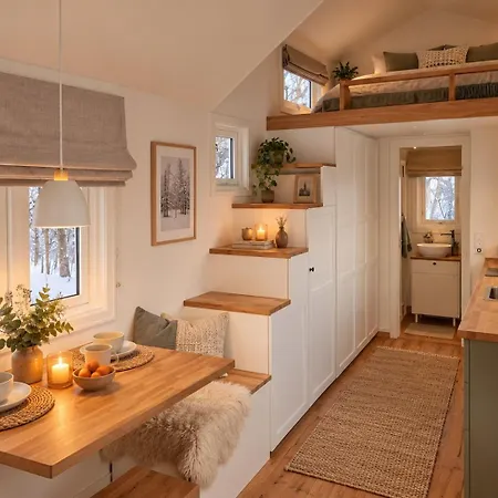 Yggdrasil Farmhotel Retreat, & Yoga 3* Straumsbukta