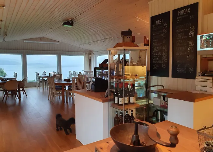 Yggdrasil Farmhotel Retreat, & Yoga 酒店 Straumsbukta