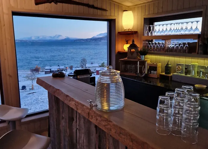 Yggdrasil Farmhotel Retreat, & Yoga Straumsbukta